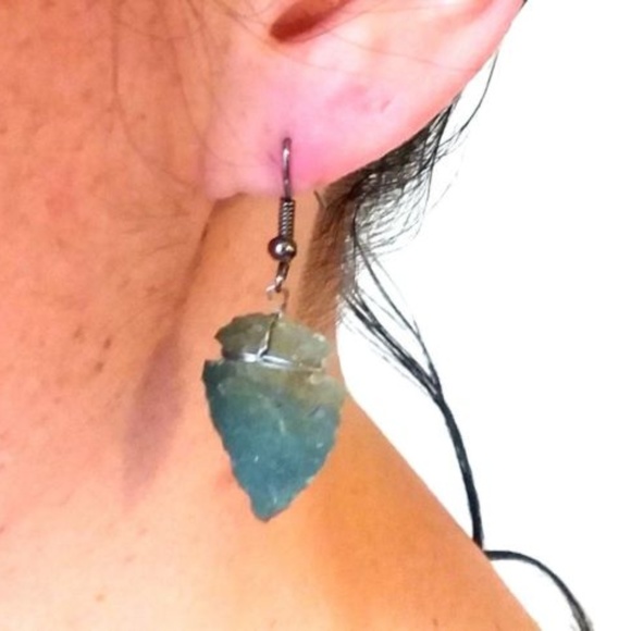 Handcrafted Authentic Colorado Arrowhead Earrings - Picture 2 of 2